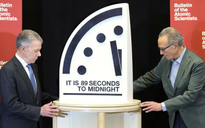 85 segundos: Llamado a la acción a través de un reloj metafórico
